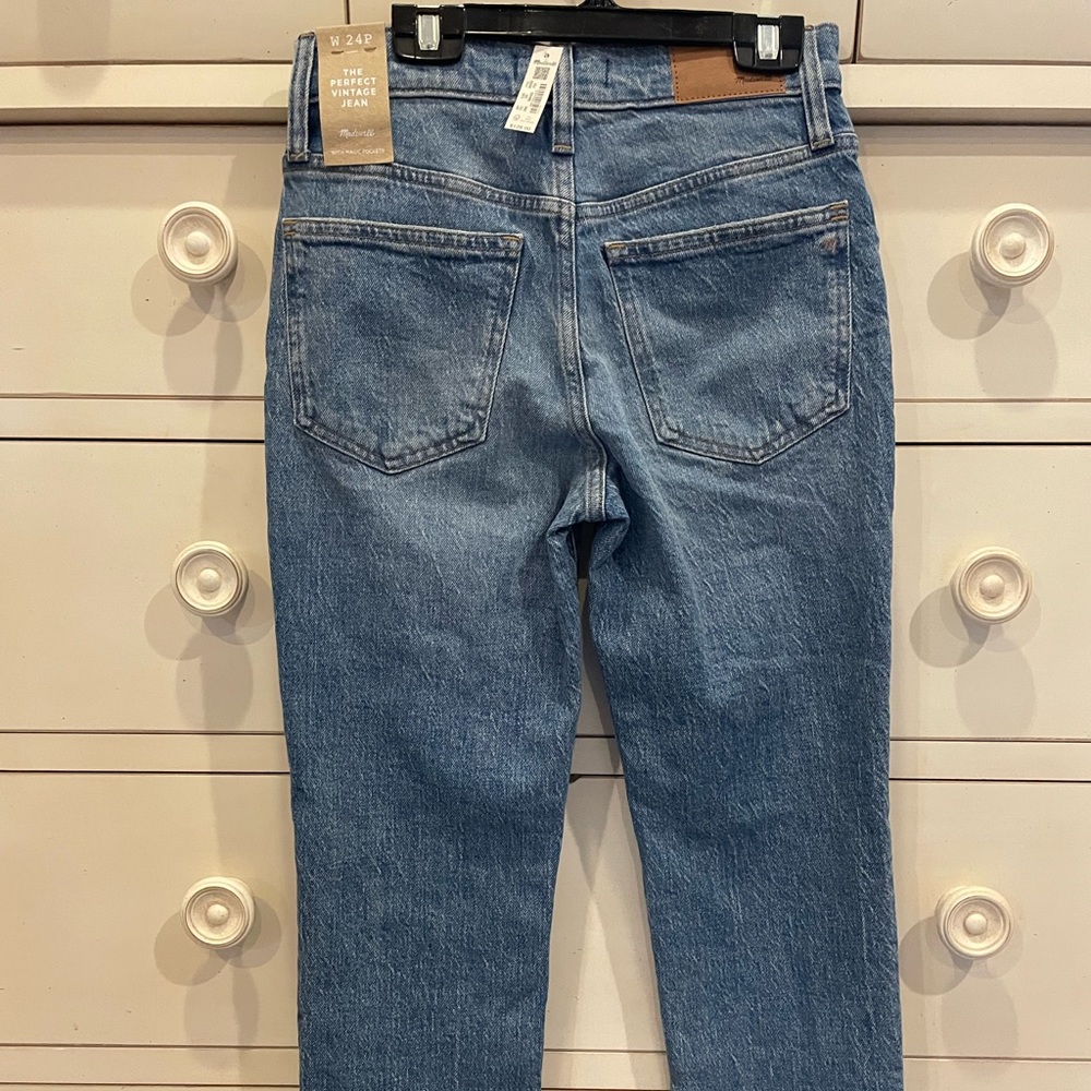 NWT Madewell Perfect Vintage Jean 24P